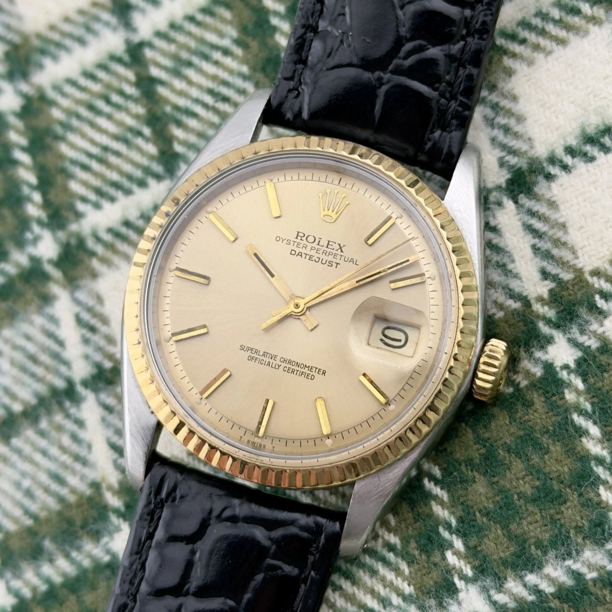 Vintage 1978 Rolex Datejust - Champagne Dial - Ref. 1601 - 36mm