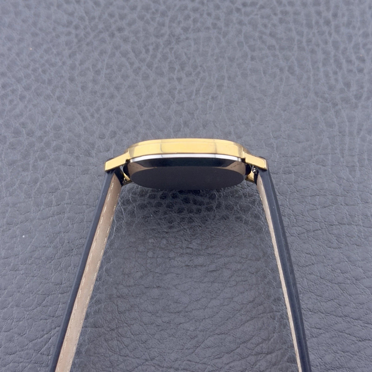 Vintage 1980s Omega De Ville - Gold Dial - Quartz - Ref 191.0046