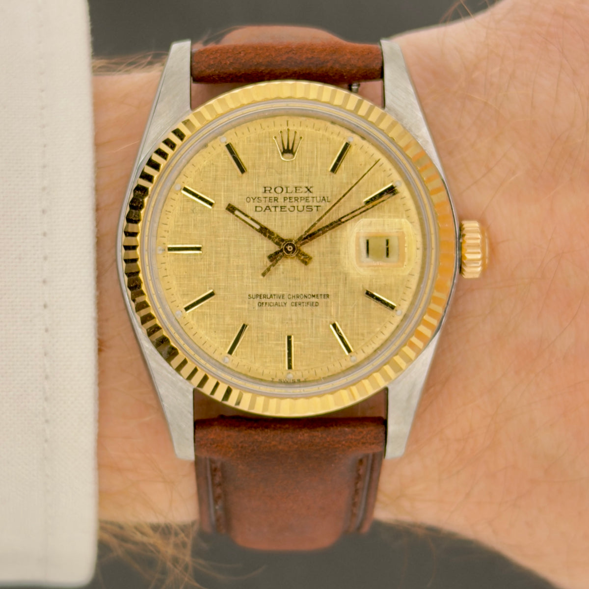 1972 Rolex Datejust - Ref 1601 - Gold Linen Dial