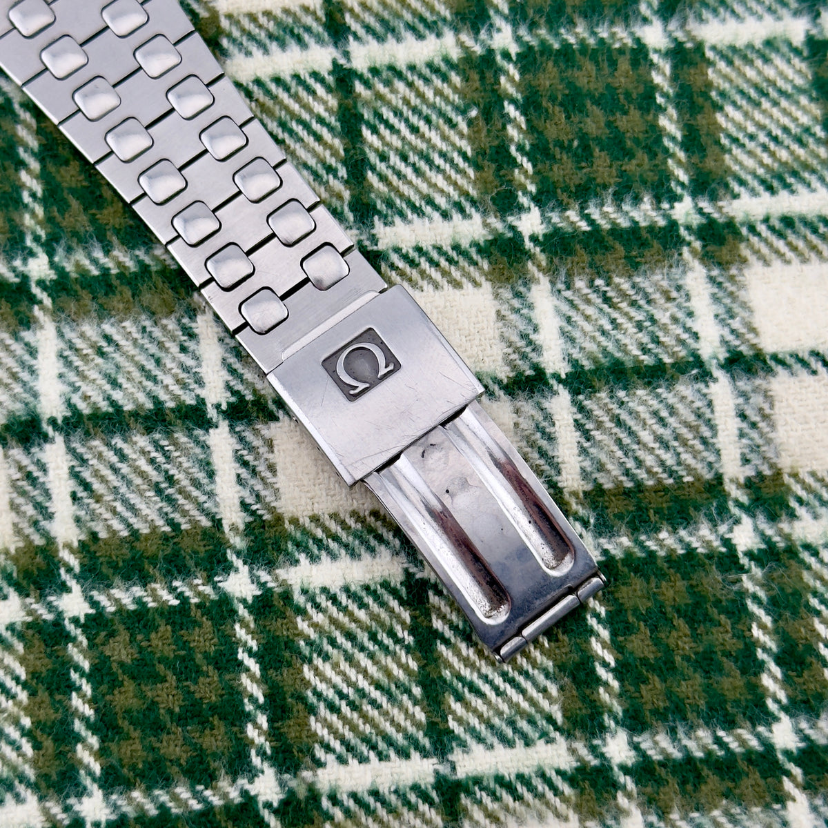 1980's Omega Seamaster Quartz - Ref. 196.0277