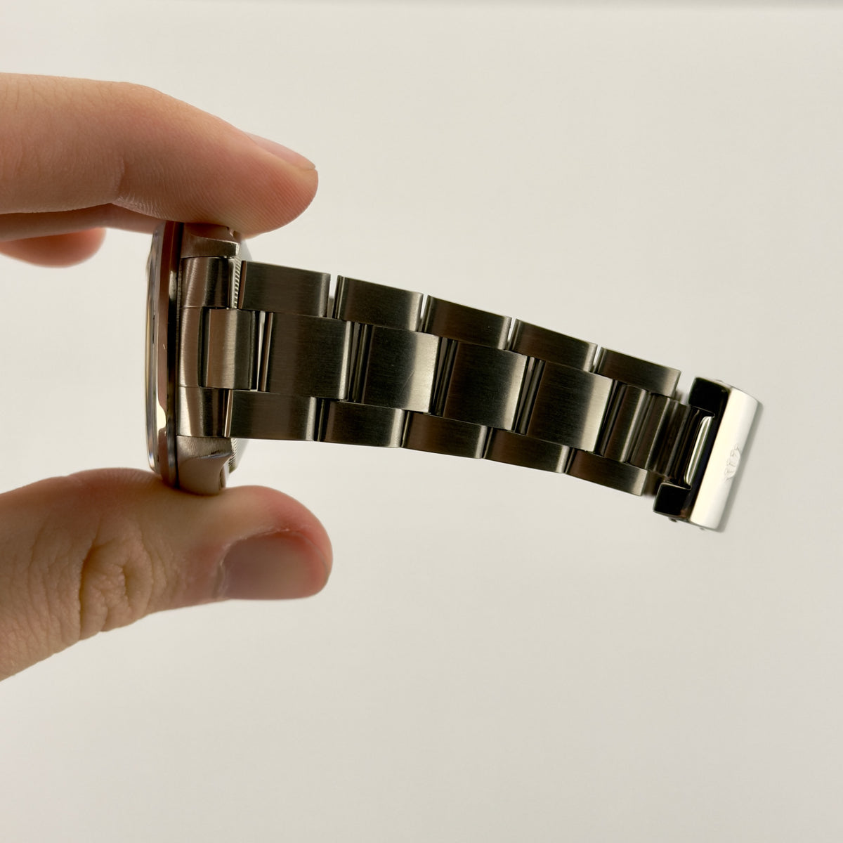Rolex Datejust - Ref. 16220 - 36mm - Blue Roman Numeral Dial - Oyster Bracelet