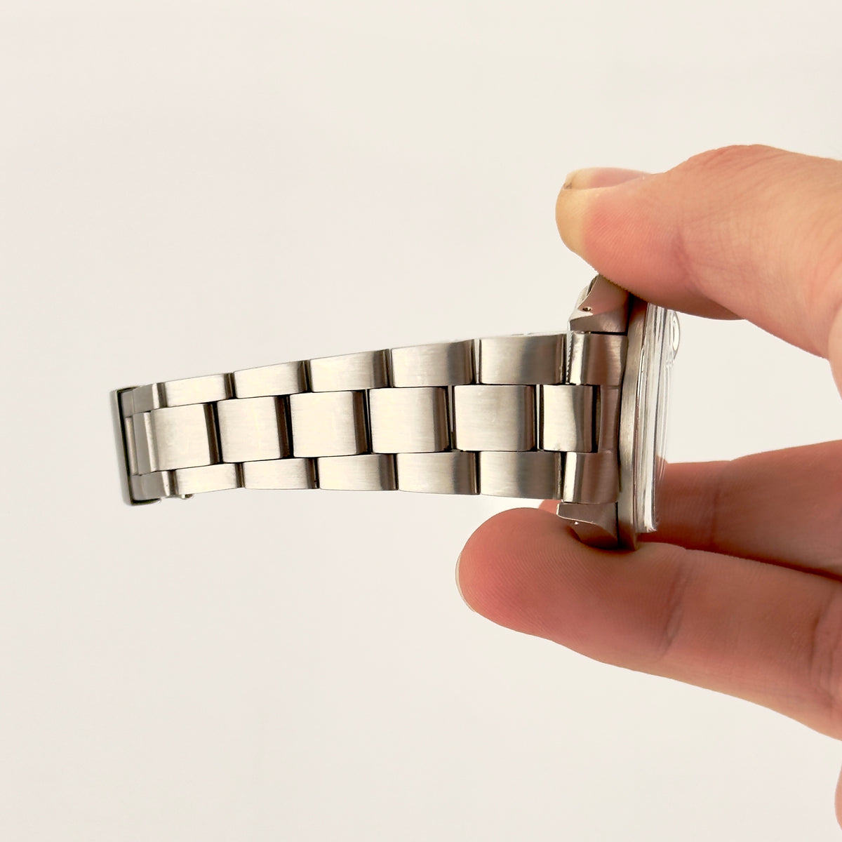1980s Rolex Oyster Date - Ref. 1501 - Slate Gray Dial
