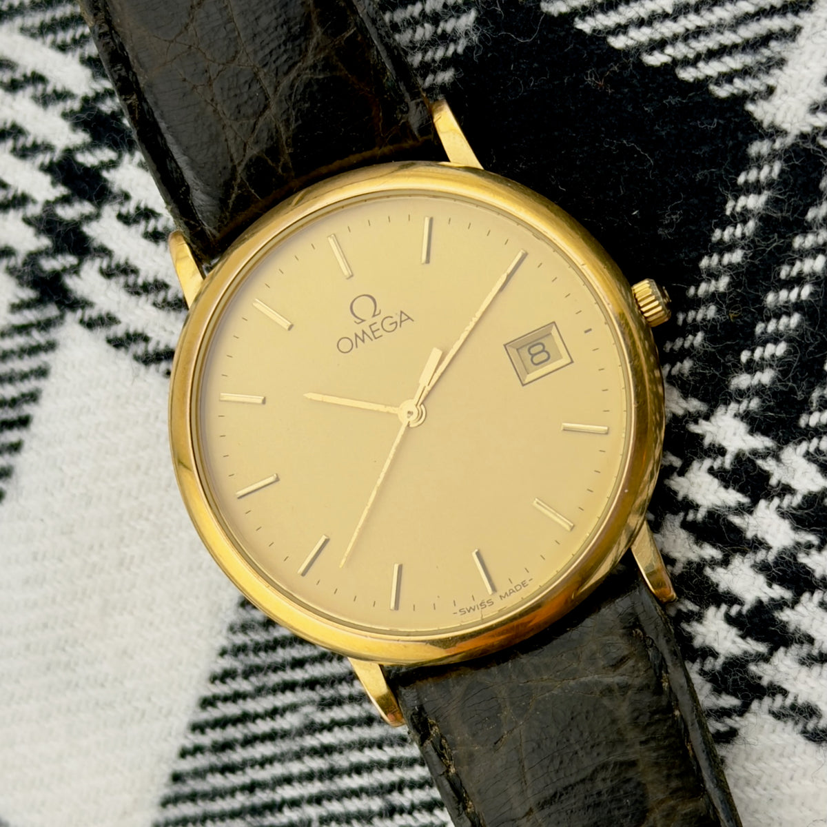 Vintage 1990s Omega De Ville Quartz - Gold Dial - Ref 196.2432