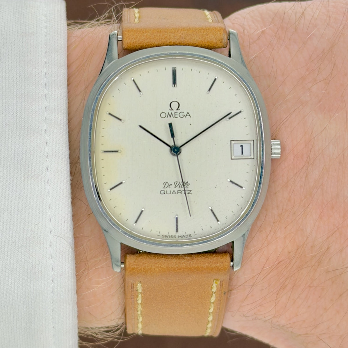 Vintage 1980s Omega De Ville - Round Tank - Silver Dial