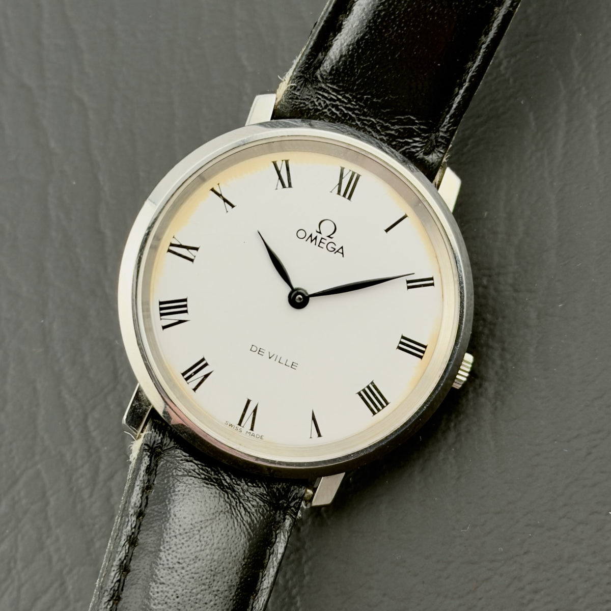 1970s Omega De Ville Round - White Roman Numeral Dial - Stainless