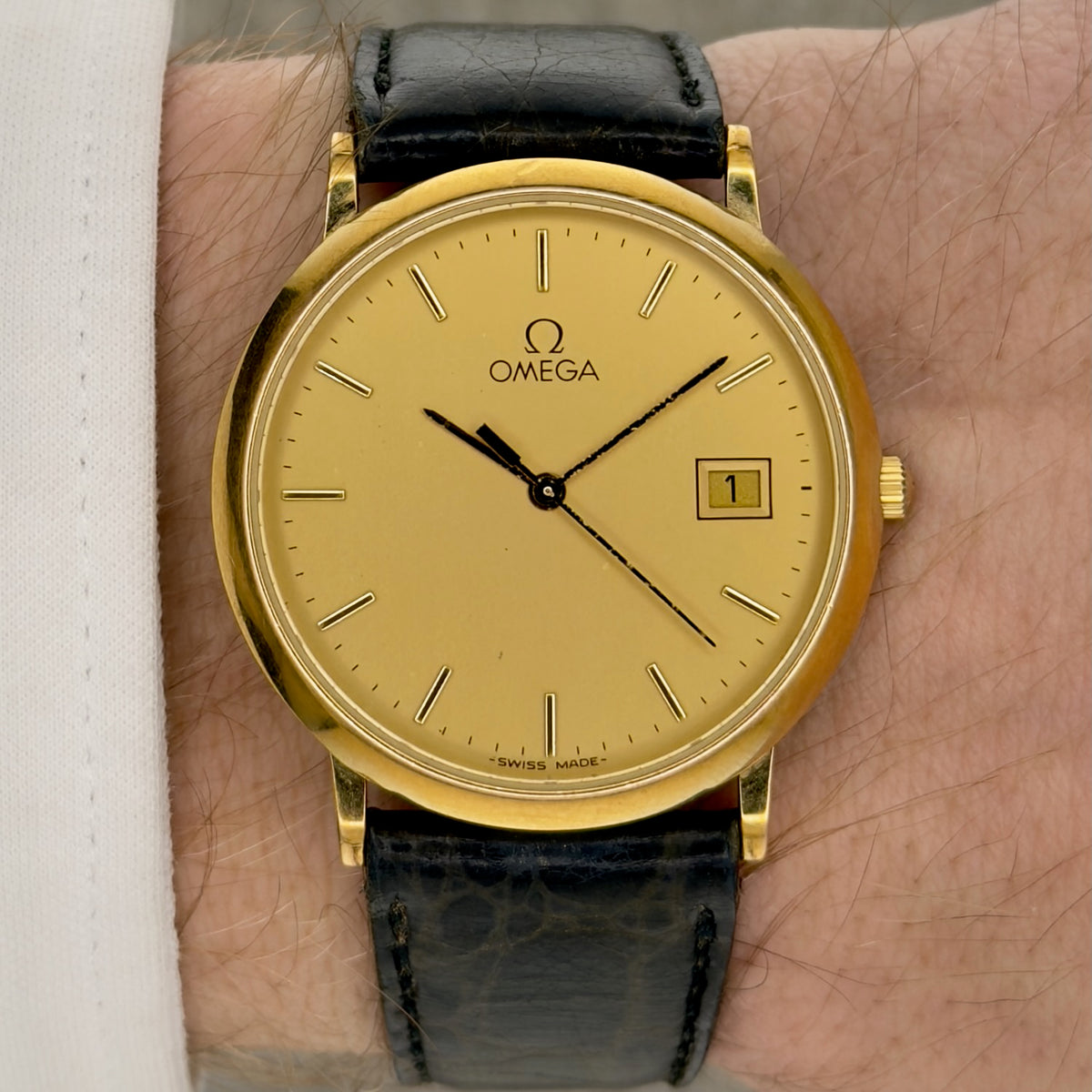 Vintage 1990s Omega De Ville Quartz - Gold Dial - Ref 196.2432