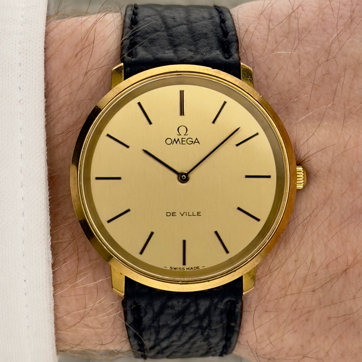 Vintage 1971 Omega De Ville - With Papers - Manual - Ref 111.0107 - Men’s Watch