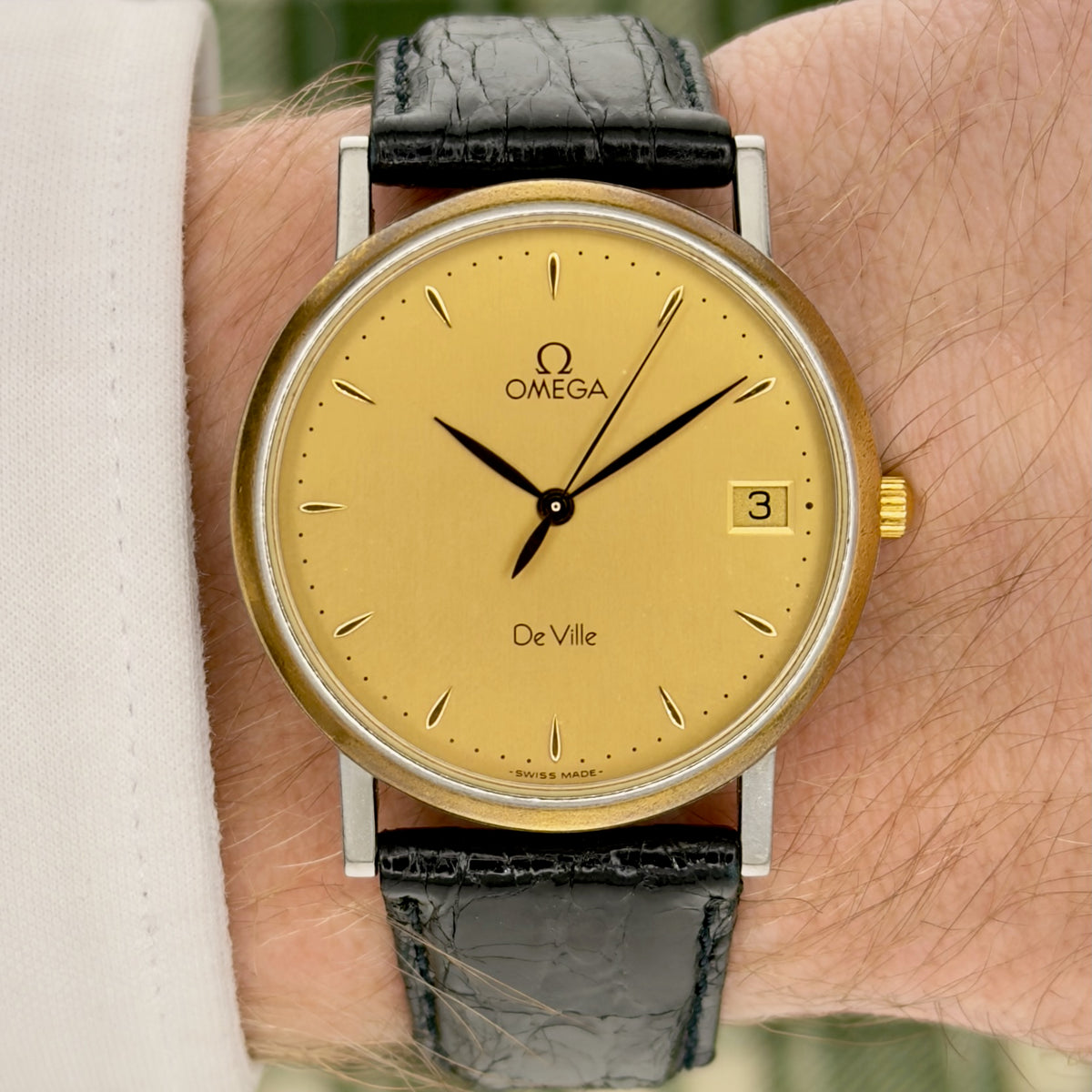 Vintage 1990s Omega De Ville Quartz - Gold Dial - Ref 196.2432