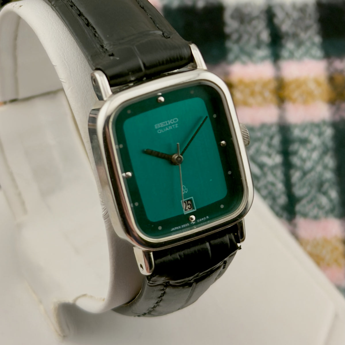 Seiko Quartz Rare Green Two Tone Dial - Japan Edition - Quartz - Ladies Watch