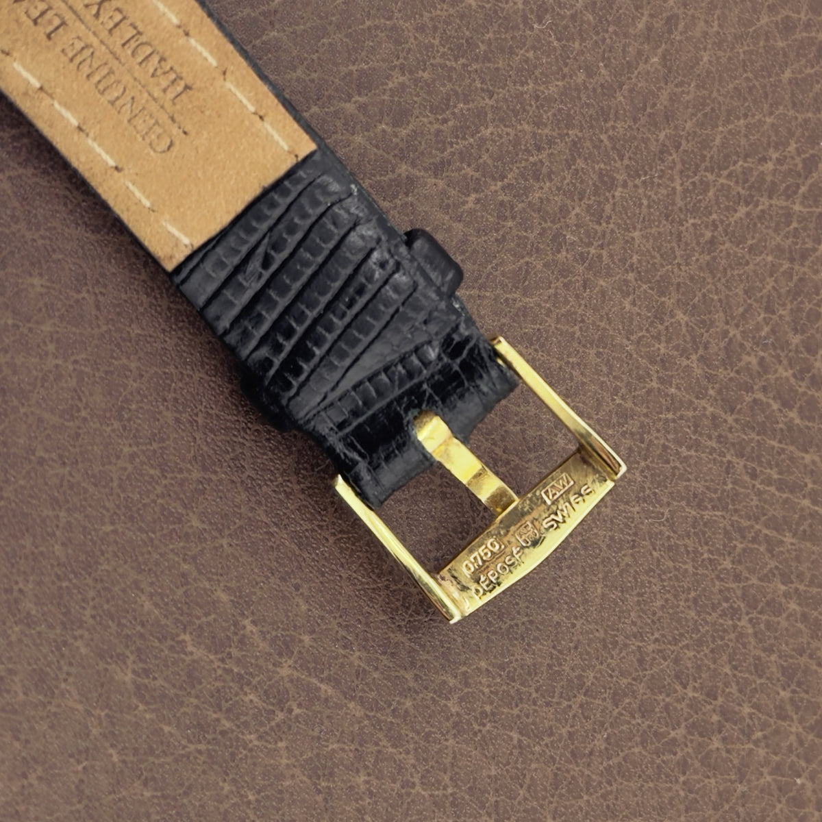 Vacheron Constantin Tank - 18k Solid Yellow Gold - Diamonds - Original Buckle