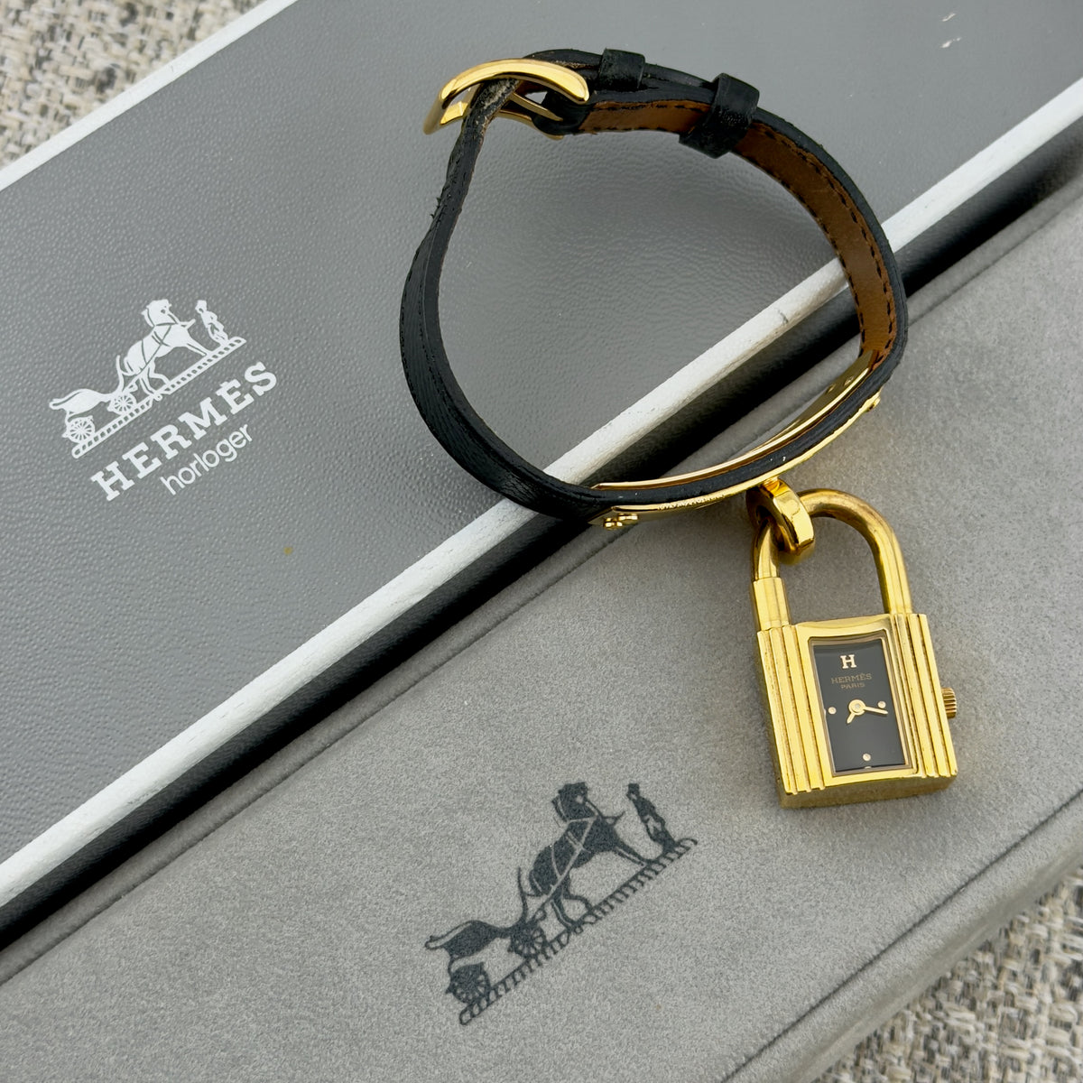 Hermes Kelly Watch - Black Dial - With Hermes Box - Working - Authentic Watch