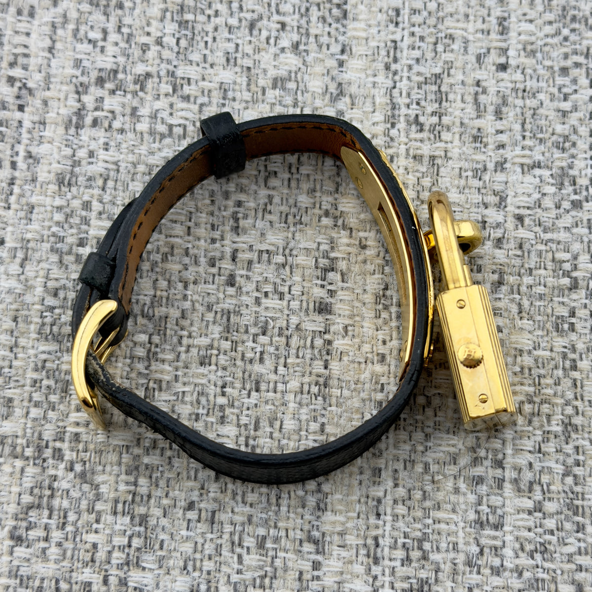 Hermes Kelly Watch - Black Dial - With Hermes Box - Working - Authentic Watch
