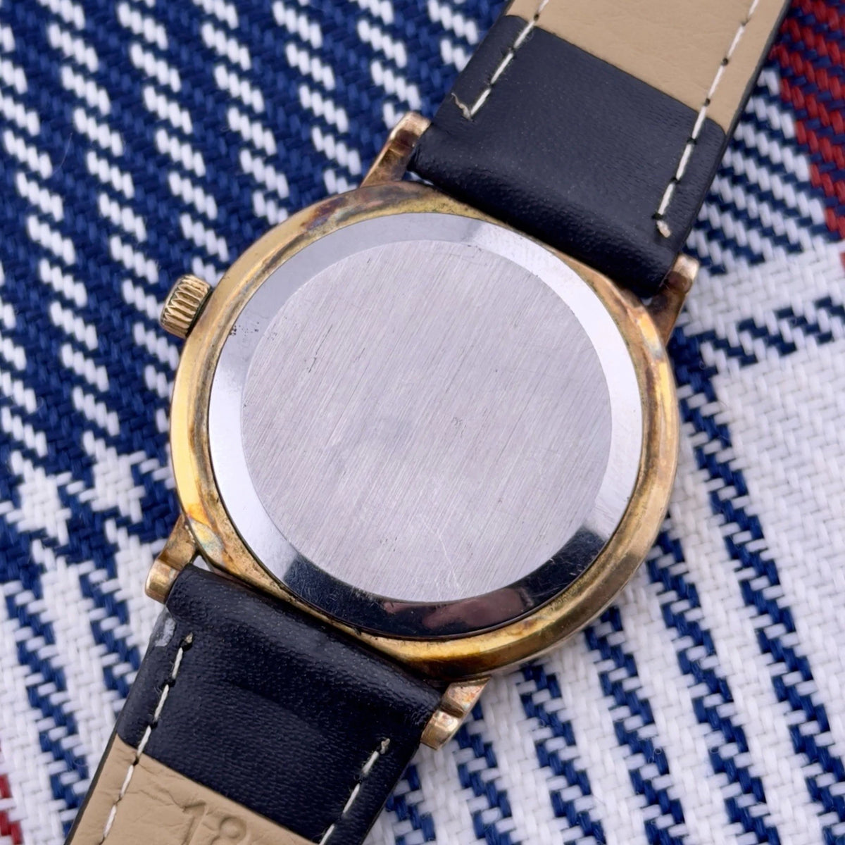 Vintage 1978 Omega Constellation - Gold Dial Quartz - Ref. 191.032