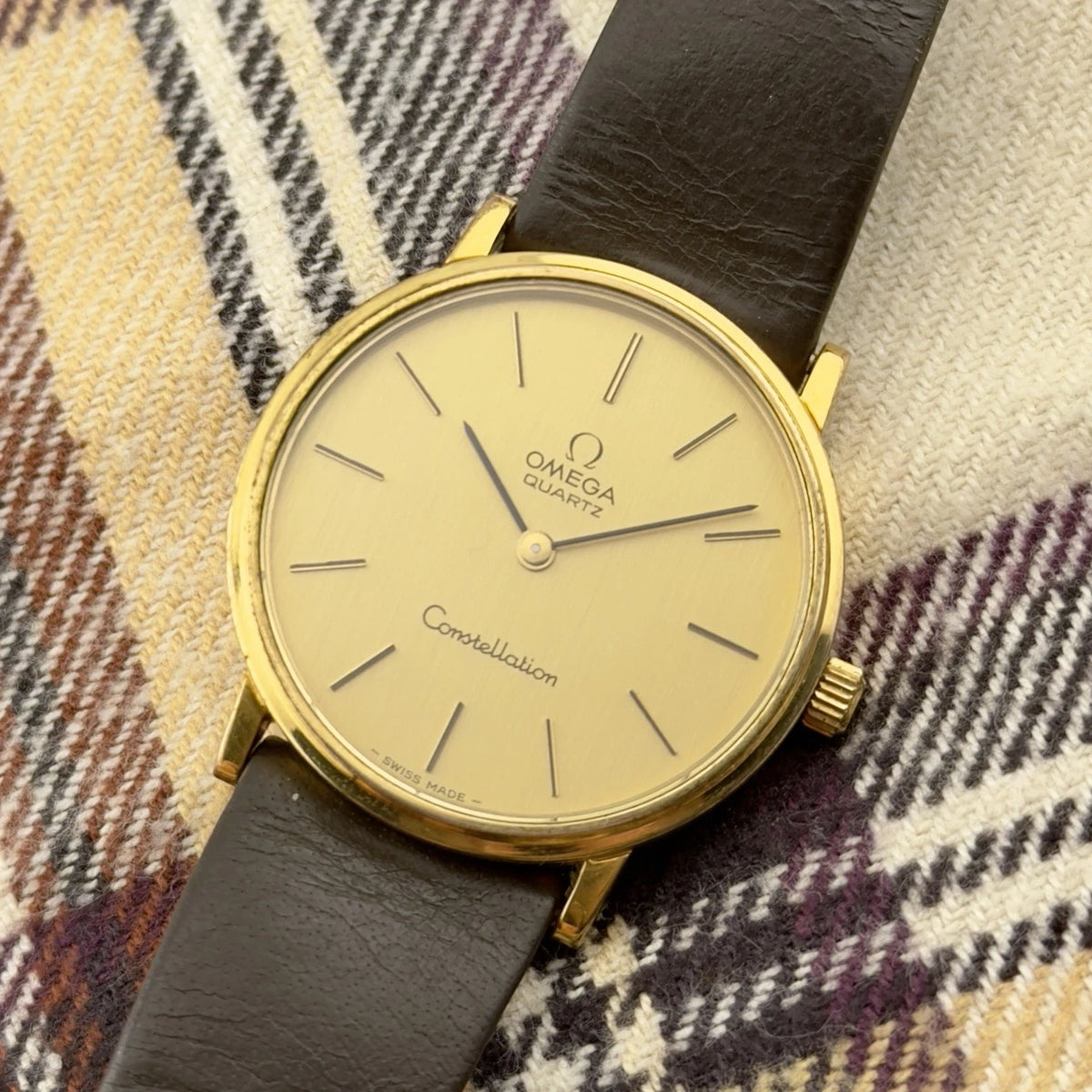 Vintage 1970 Omega Constellation - Gold Dial Quartz - Ref. 191.032