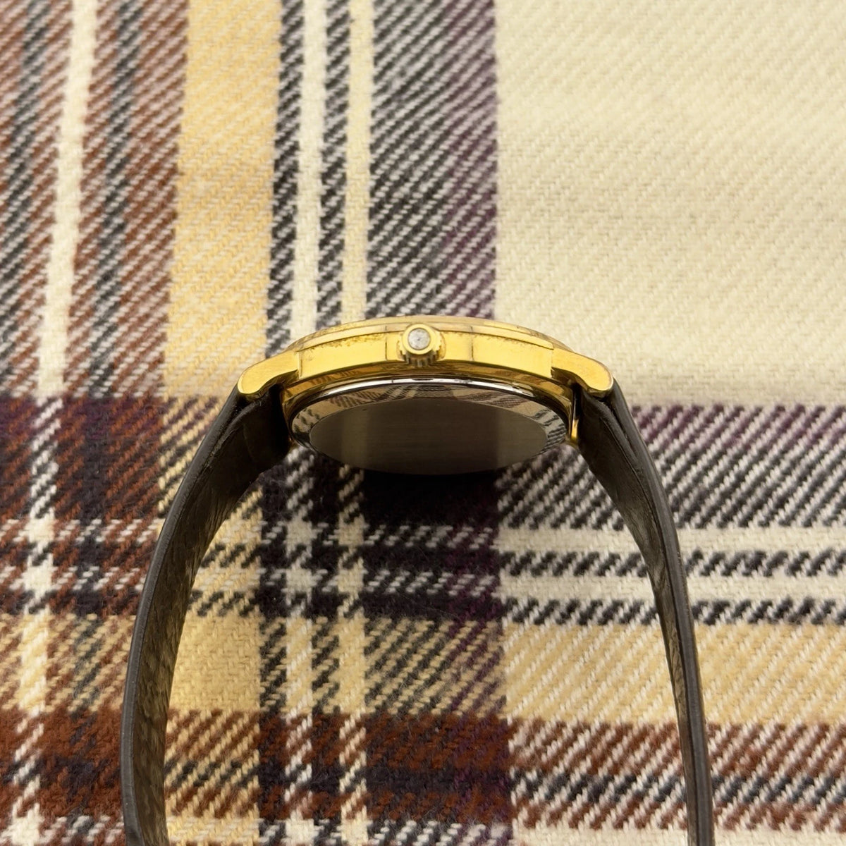 Vintage 1970 Omega Constellation - Gold Dial Quartz - Ref. 191.032