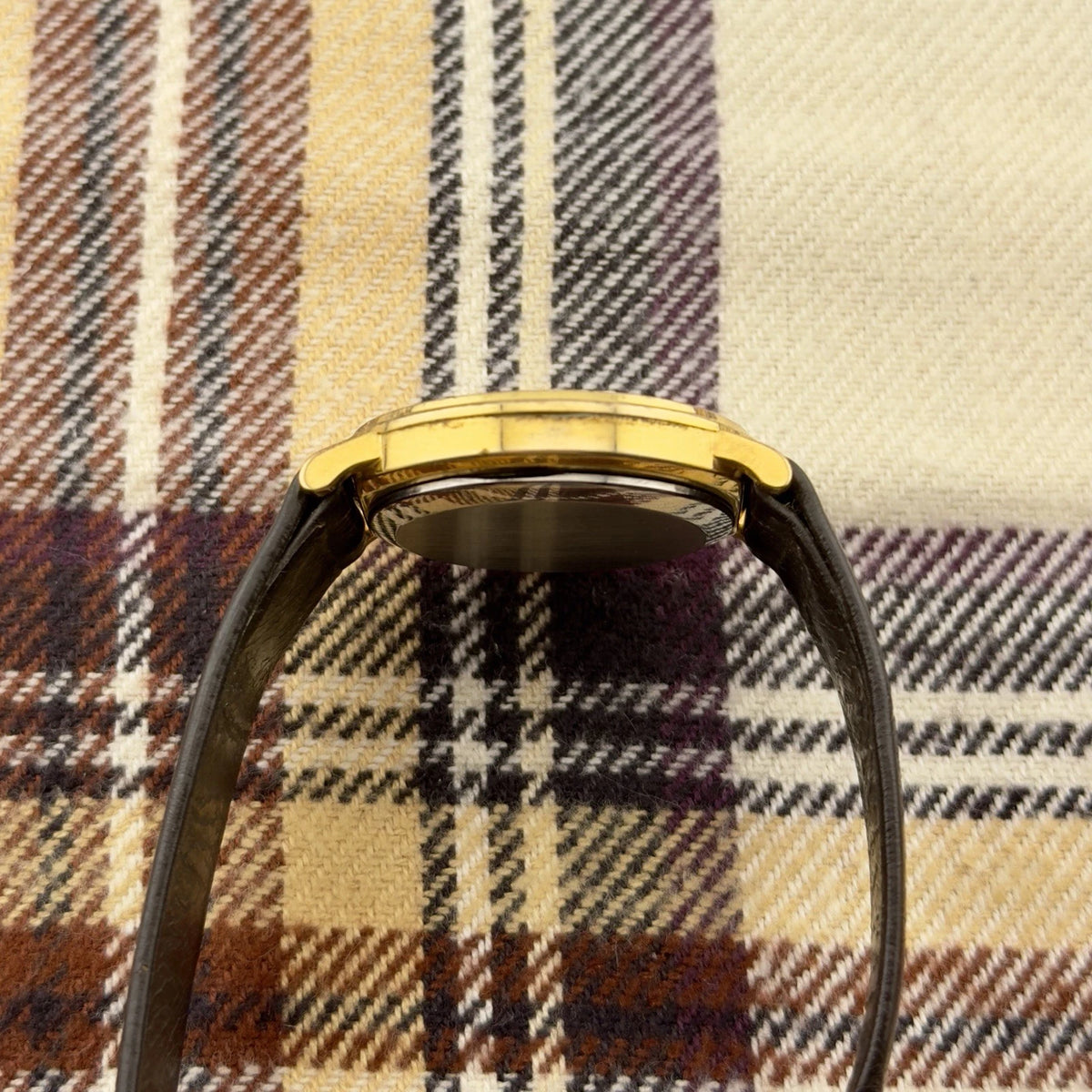 Vintage 1970 Omega Constellation - Gold Dial Quartz - Ref. 191.032