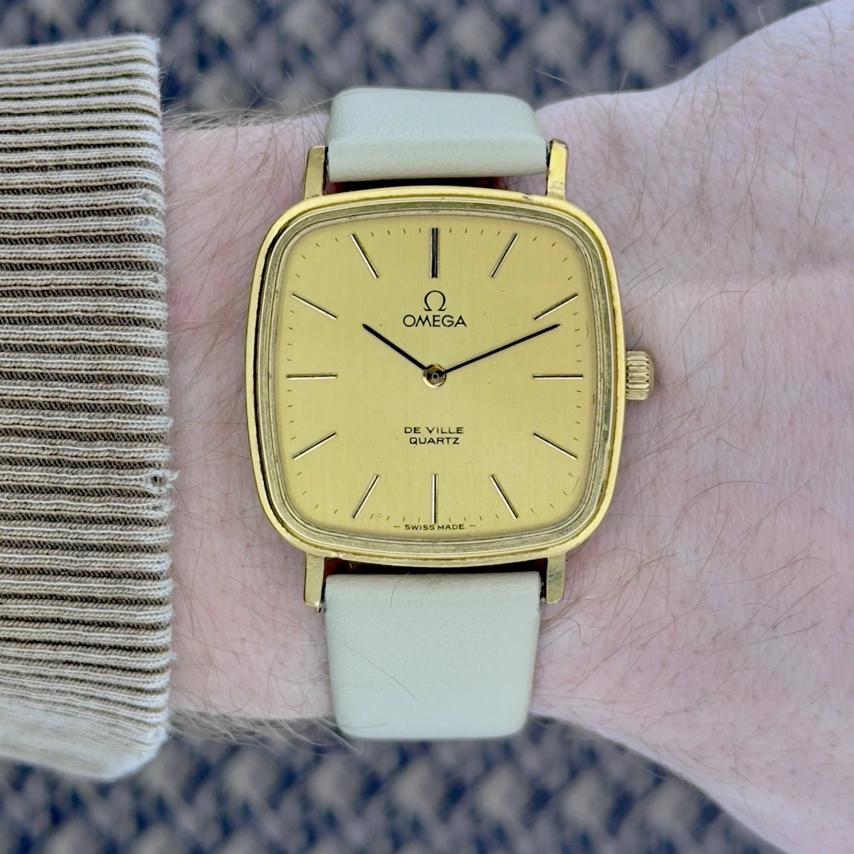 Vintage 1977 Omega De Ville Quartz - Gold Dial - Ref 191.0045
