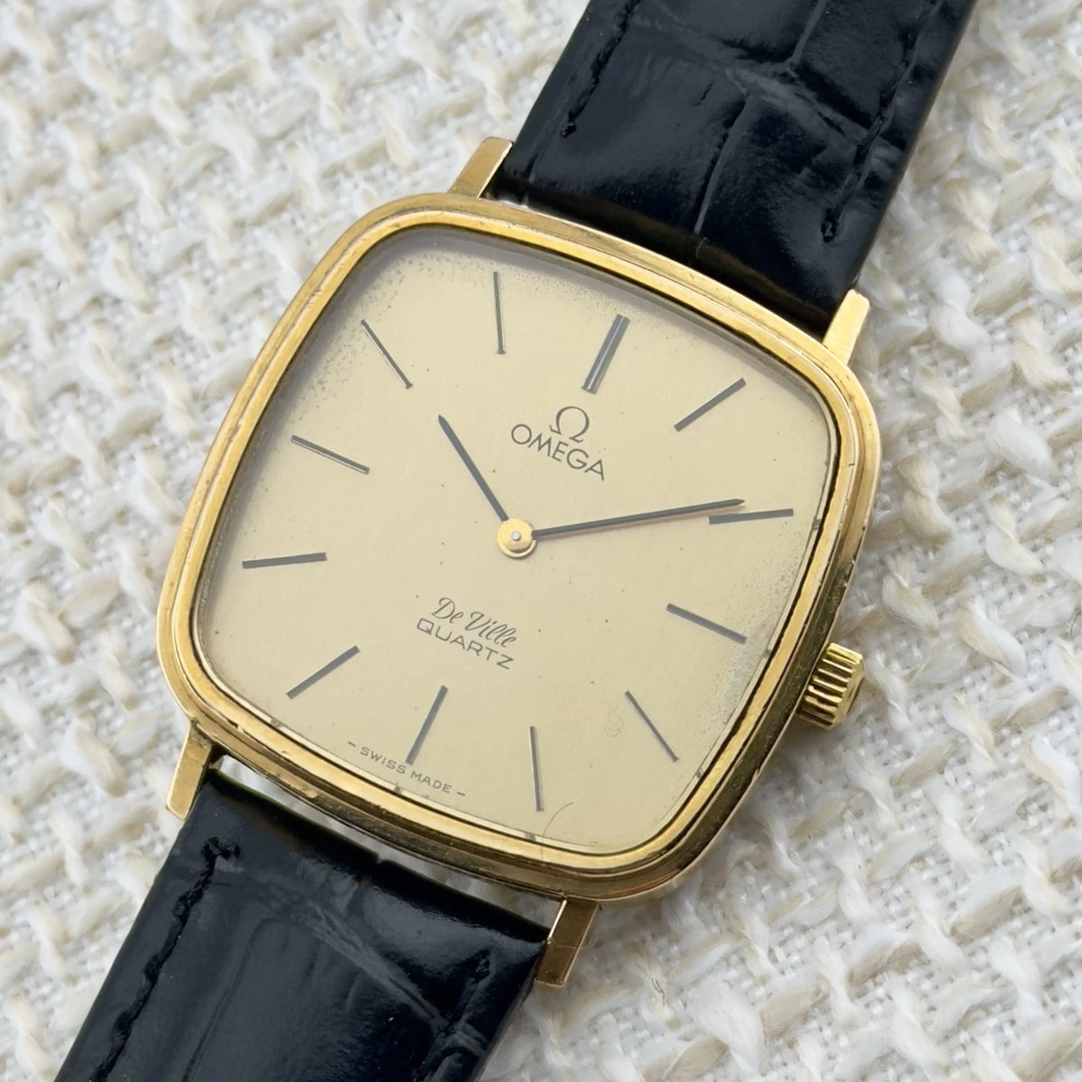 Vintage 1977 Omega De Ville Quartz - Gold Dial - Ref 191.0045