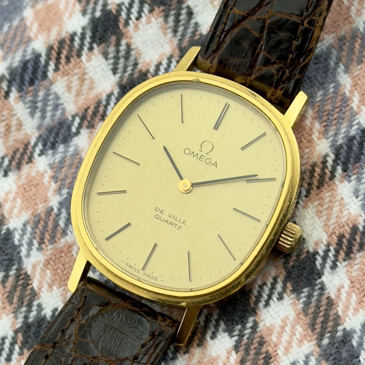 Vintage 1980s Omega De Ville - Gold Dial - Quartz - Ref 191.0046