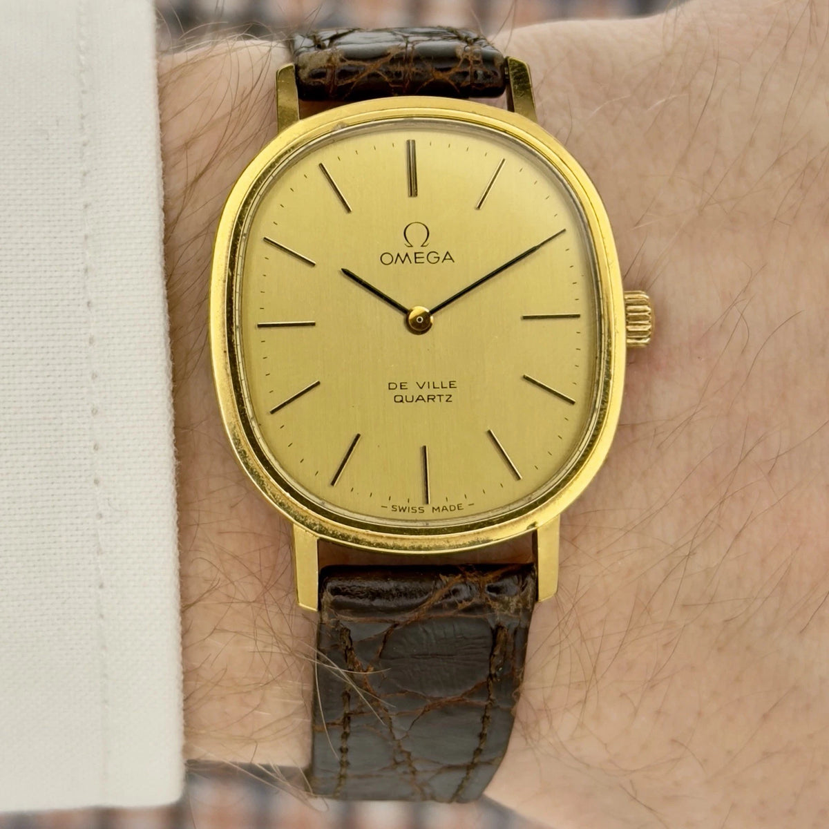 Vintage 1980s Omega De Ville - Gold Dial - Quartz - Ref 191.0046