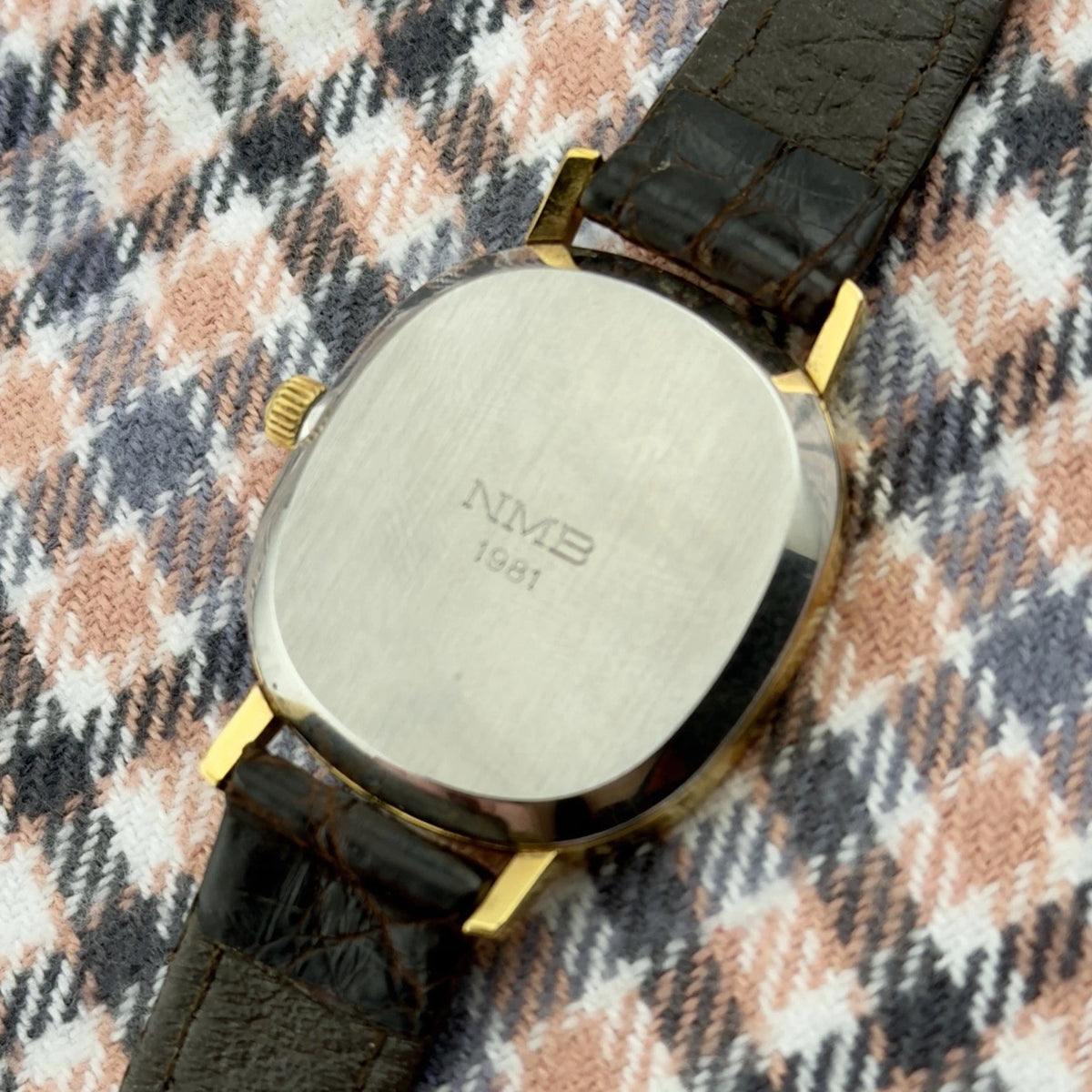 Vintage 1980s Omega De Ville - Gold Dial - Quartz - Ref 191.0046