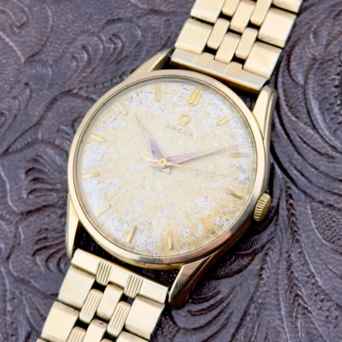 Vintage 1950s Omega - Ref 2905 - Beautiful Patina Dial - Manual Wound