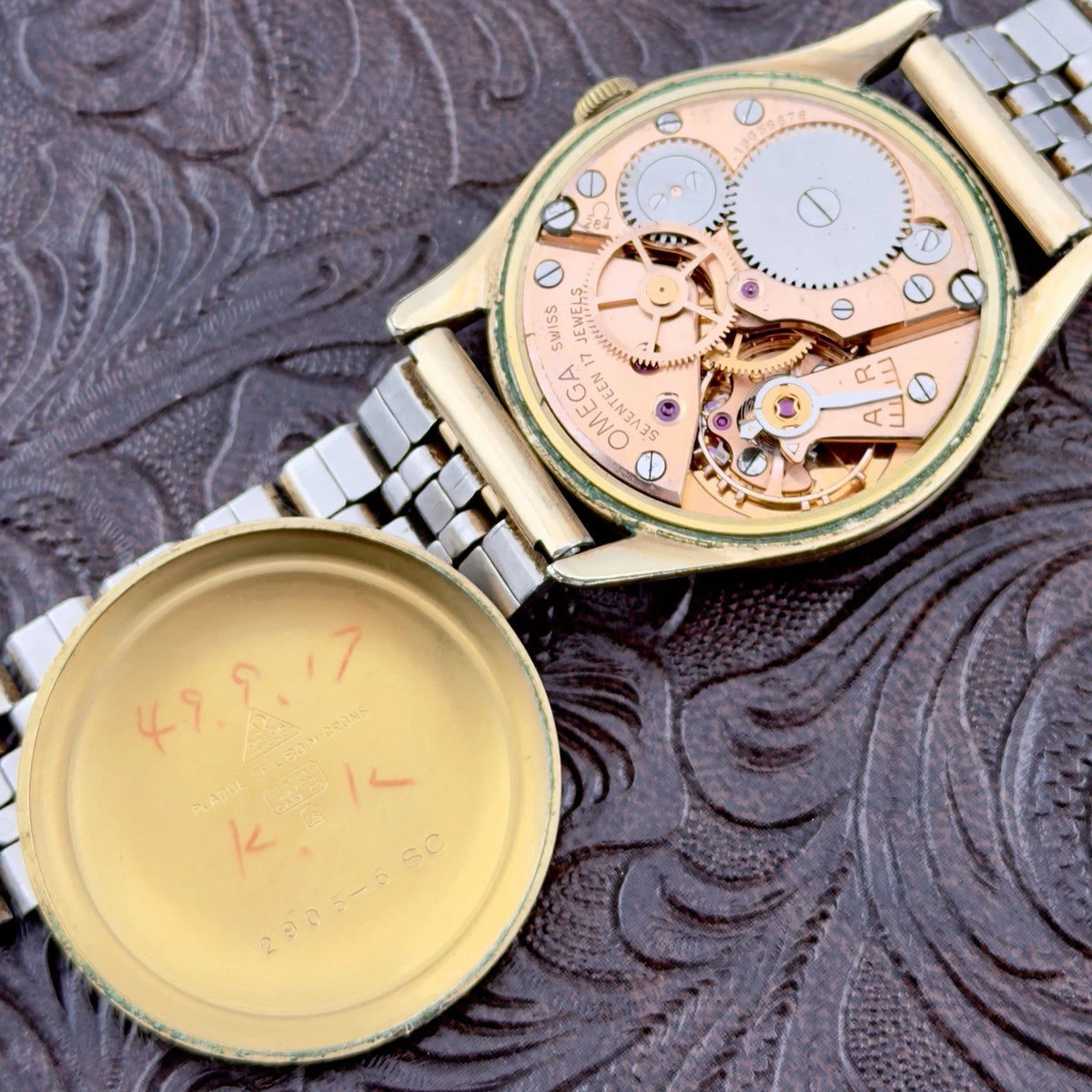 Vintage 1950s Omega - Ref 2905 - Beautiful Patina Dial - Manual Wound