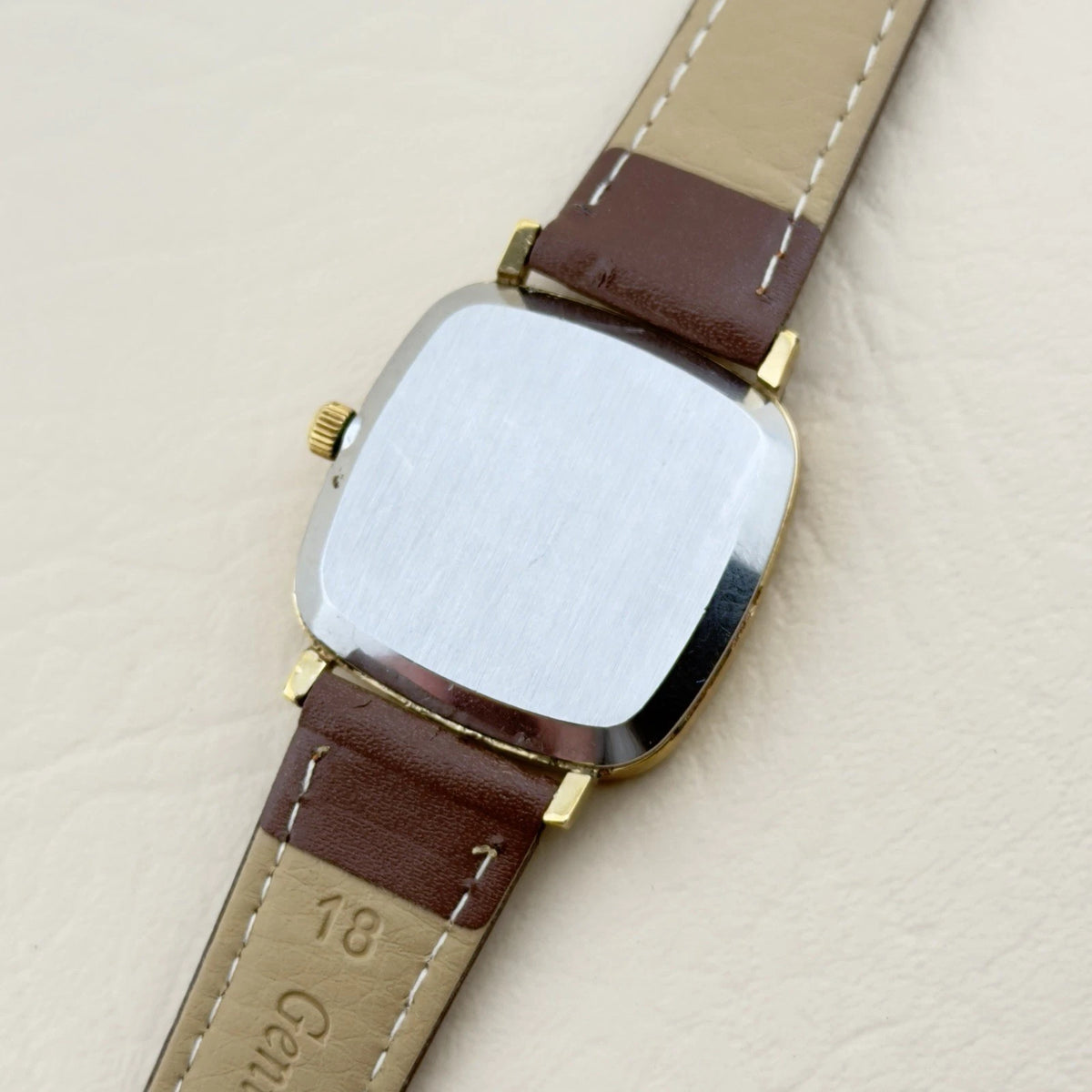 Vintage 1977 Omega De Ville Quartz - Gold Dial - Ref 191.0045