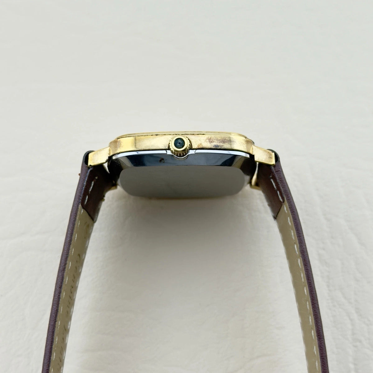 Vintage 1977 Omega De Ville Quartz - Gold Dial - Ref 191.0045