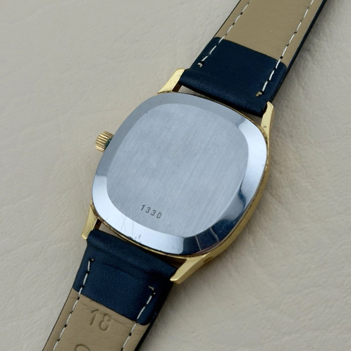 Vintage 1979 Omega De Ville Quartz - Gold Dial - Push Crown