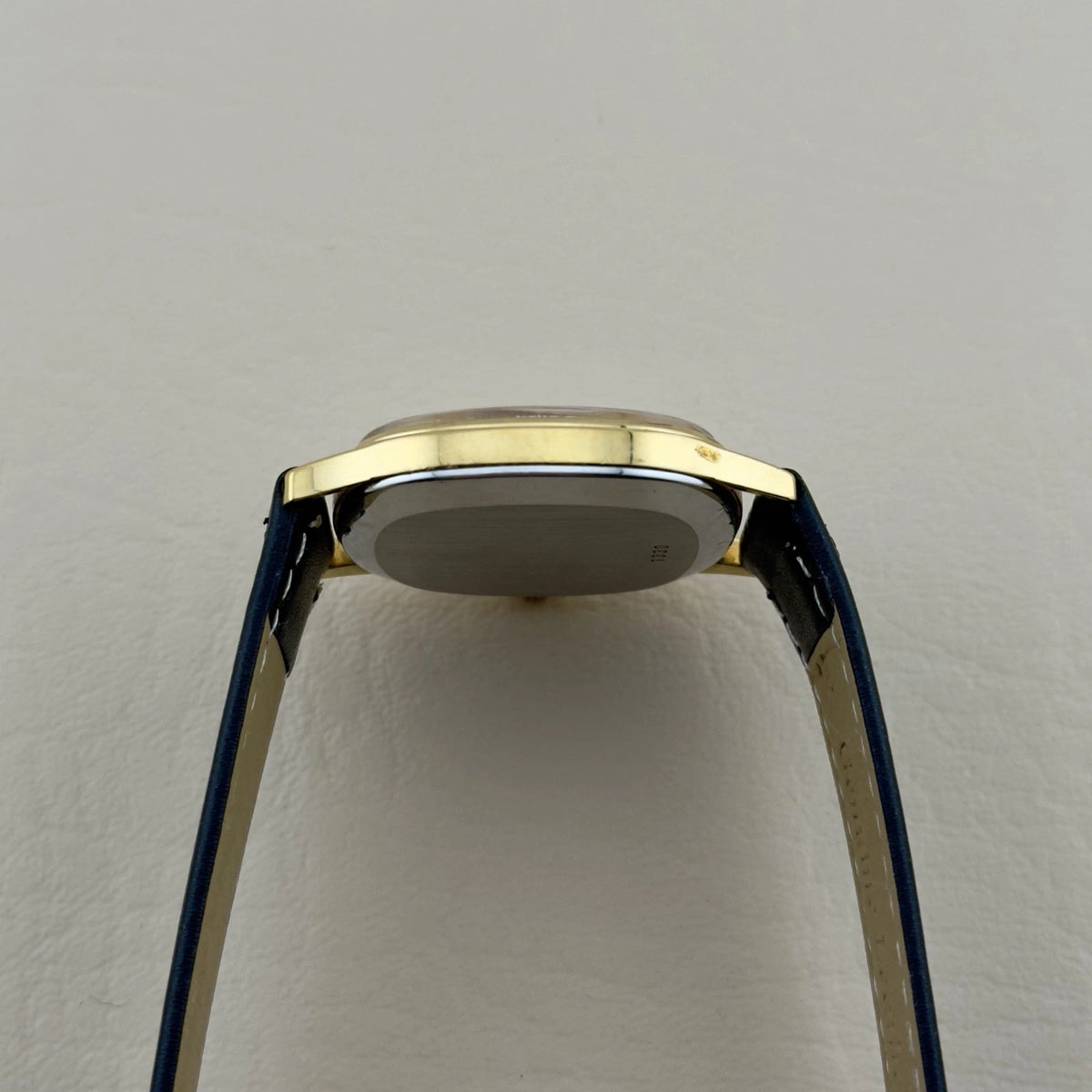 Vintage 1979 Omega De Ville Quartz - Gold Dial - Push Crown